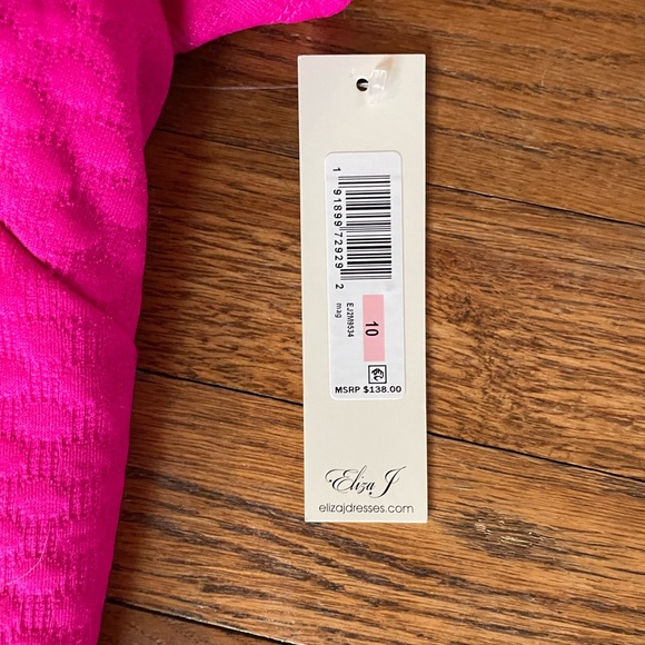 Eliza J size 10 NWT Pink Dress ruffle bottom - Picture 2 of 2